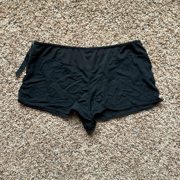 2 piece lingerie size medium. - Picture 8 of 8